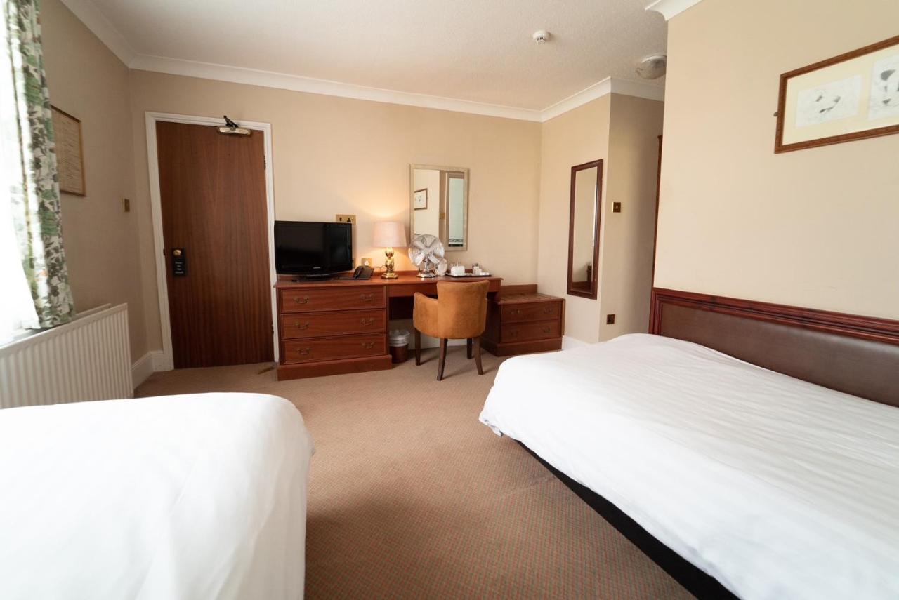 Littlebury Hotel Bicester Exterior foto